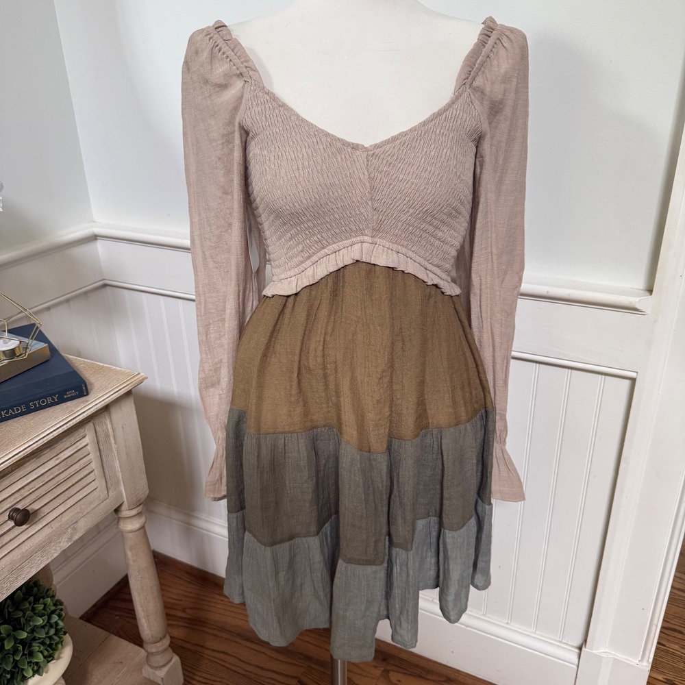 Boho Smocked Tiered Mini Dress Tan Olive Sage Green Long Sleeve Small New